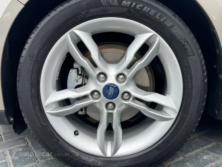 FOCUS 2.0 SE Sedan 16V