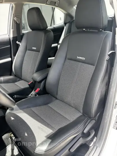 YARIS 1.5 16V Sedan XS