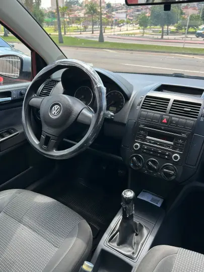 POLO SEDAN 1.6 MI 8V