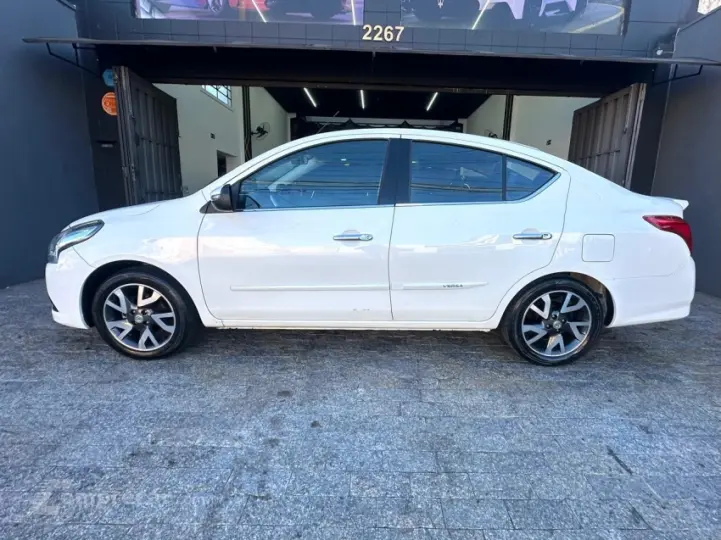 VERSA 1.6 16V Unique