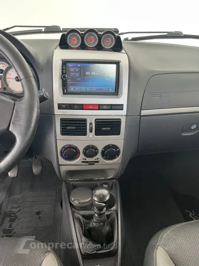 PALIO 1.8 MPI Adventure Locker Weekend 16V