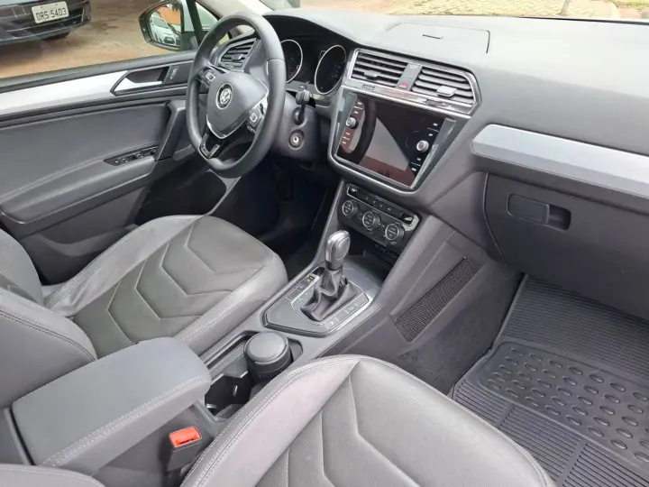 Tiguan 1.4 250 Tsi Total Flex Allspace Tiptronic