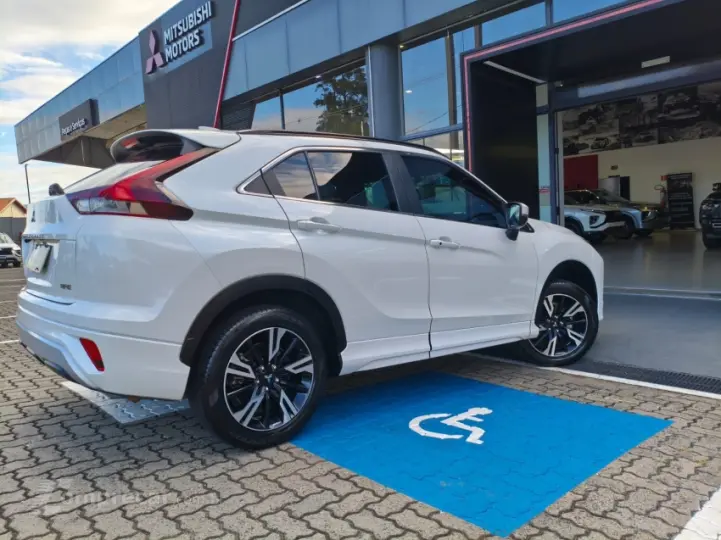 ECLIPSE CROSS 1.5 Mivec Turbo HPE