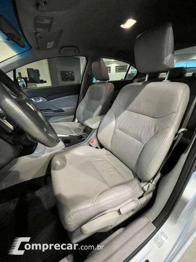 Civic 2.0 16V 4P FLEX LXR AUTOMÁTICO