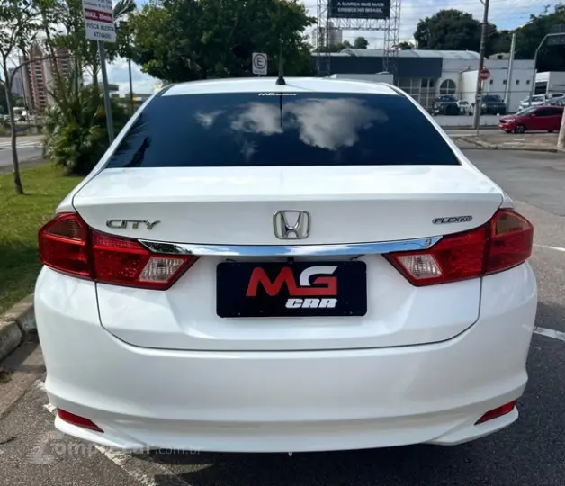 CITY 1.5 LX Sedan 16V