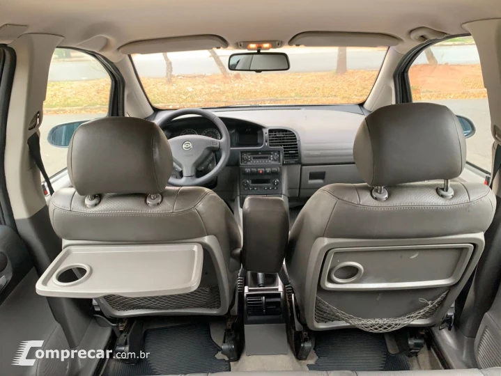 ZAFIRA 2.0 MPFI ELITE 8V FLEX 4P AUTOMÁTICO