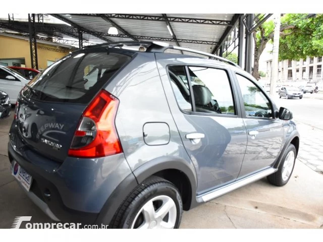 SANDERO - 1.6 STEPWAY 16V 4P MANUAL