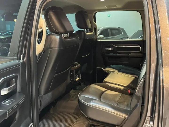 NOVA RAM 3500 LARAMIE