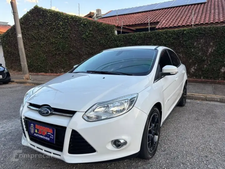 FOCUS 2.0 Titanium Plus 16V