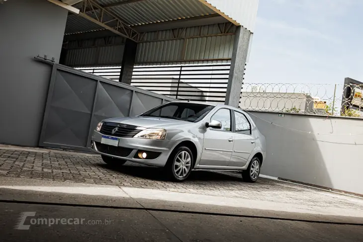 LOGAN 1.6 Expression 8V