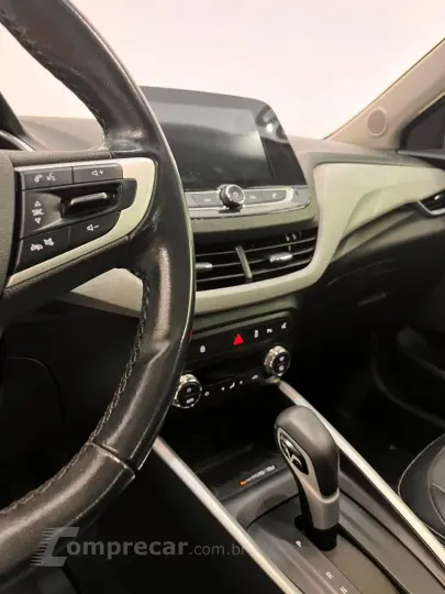 ONIX HATCH PREM. 1.0 12V TB Flex 5p Aut.