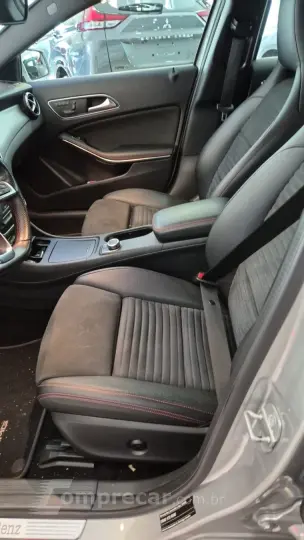 GLA 250 2.0 16V Turbo Sport 4matic