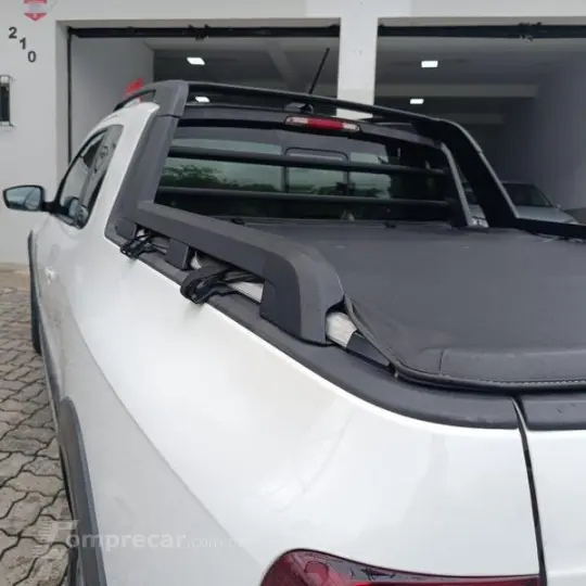 SAVEIRO 1.6 Cross CD 16V