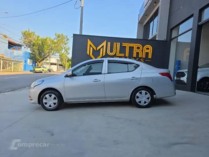 VERSA 1.0 12V FlexStart 4p Mec.