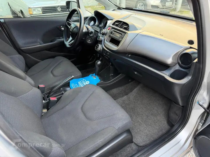 Fit 1.4 16V 4P LX FLEX AUTOMÁTICO