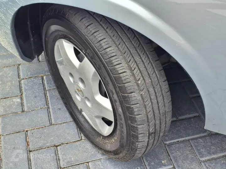 CELTA 1.0 MPFI Spirit 8V