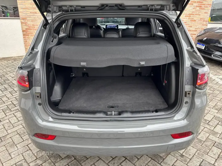 COMPASS S T270 1.3 TB 4x2 Flex Aut.