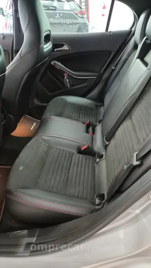 GLA 250 2.0 16V Turbo Sport 4matic