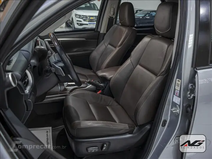 HILUX SW4 2.7 SRV 7 Lugares 4X2 16V