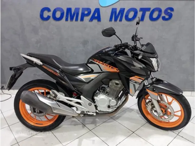 CB 250 F TWISTER - Street