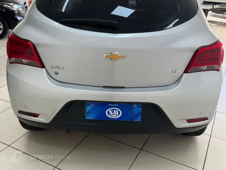ONIX 1.4 MPFI LT 8V FLEX 4P AUTOMÁTICO