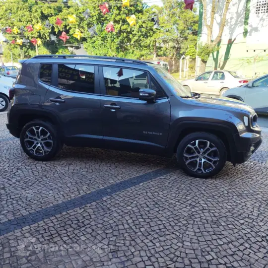 Renegade Long. T270 1.3 TB 4x2 Flex Aut.