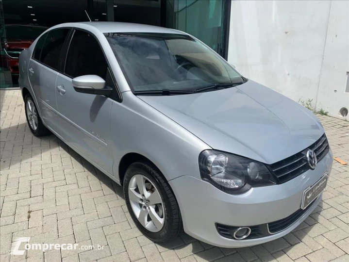 POLO SEDAN 1.6 MI Comfortline 8V