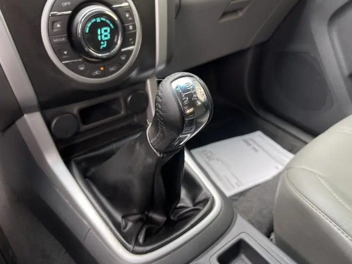 S10 2.4 MPFI LTZ 4X2 CD 8V FLEX 4P MANUAL