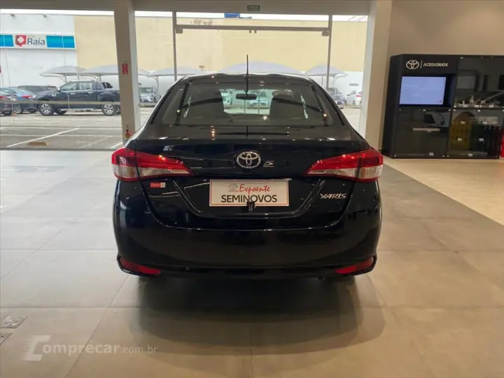 YARIS 1.5 16V FLEX SEDAN XL MULTIDRIVE