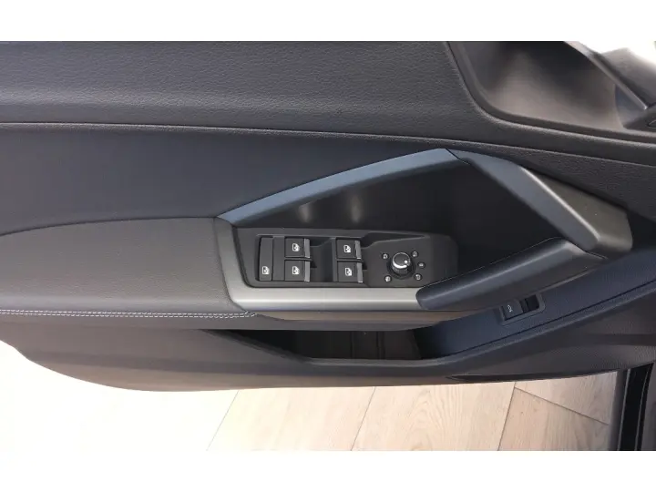 Q3 2.0 40 TFSI GASOLINA SPORTBACK PERFORMANCE BLACK QUATTRO