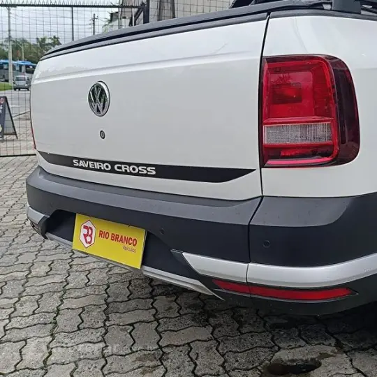 SAVEIRO 1.6 Cross CD 16V