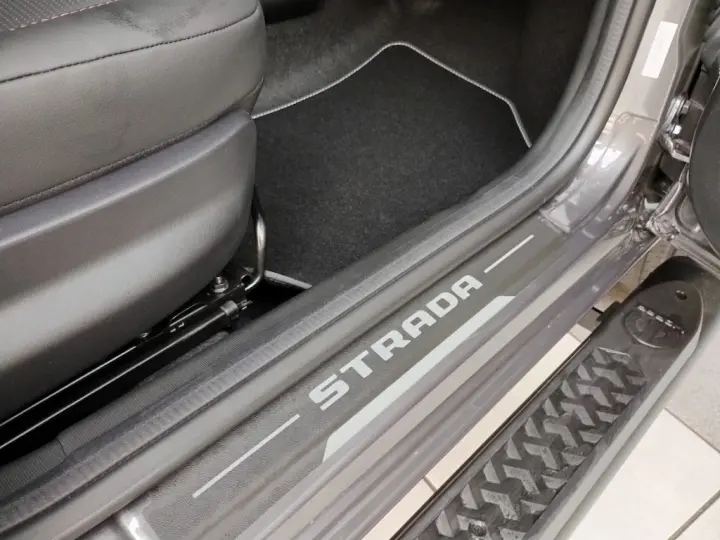 STRADA 1.0 TURBO 200 FLEX RANCH CD CVT