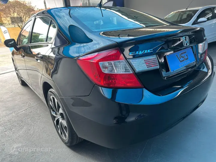 Civic 2.0 16V 4P FLEX LXR AUTOMÁTICO