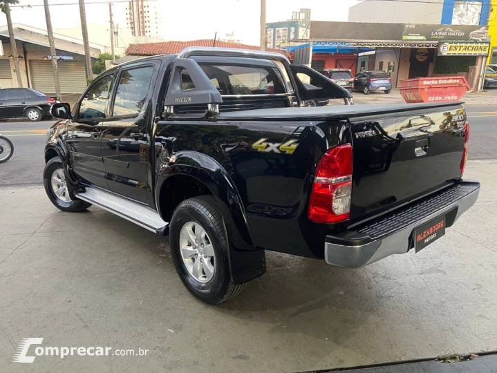 Hilux CD SRV 4x4 2.7 Flex 16V Aut.