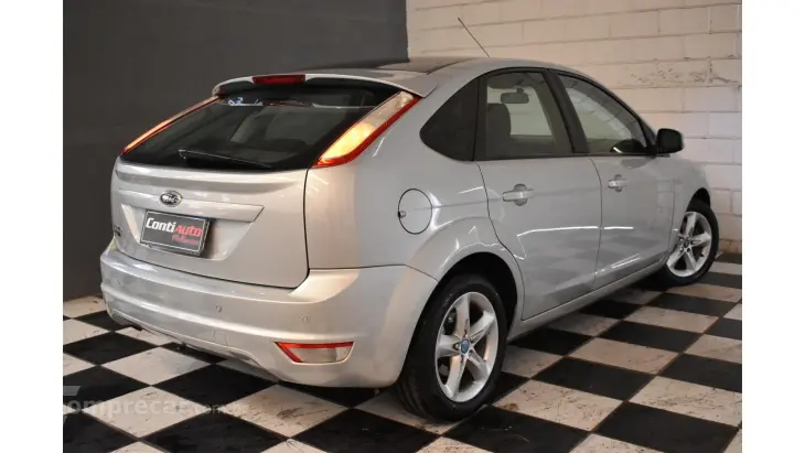 FOCUS HATCH - 1.6 GLX 16V 4P MANUAL