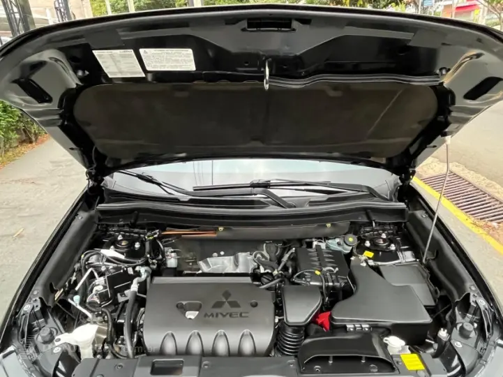 OUTLANDER 2.0 Mivec HPE