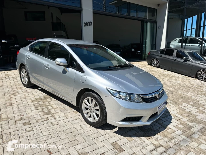 CIVIC 1.8 LXL 16V