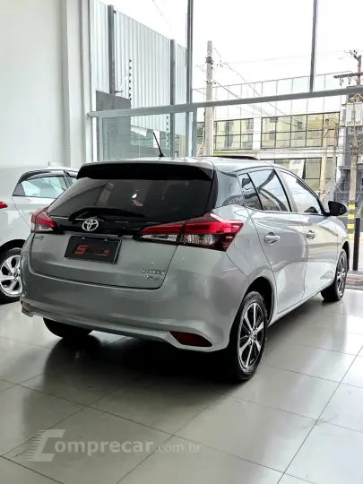 YARIS 1.5 16V XLS Connect