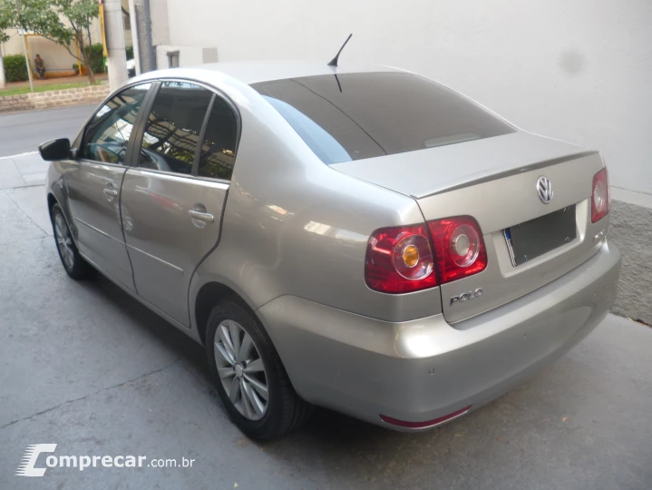 POLO SEDAN IMOTION  1.6 8V