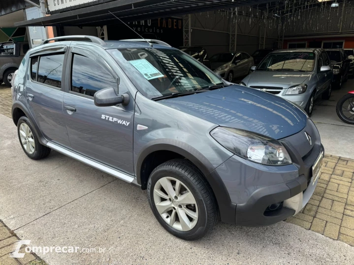 SANDERO 1.6 16V SCE Stepway