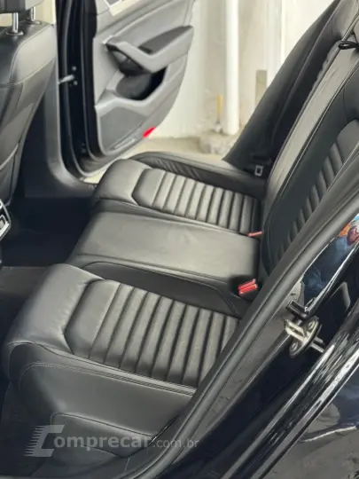 Passat Highline 2.0 TSI 220cv Tip.