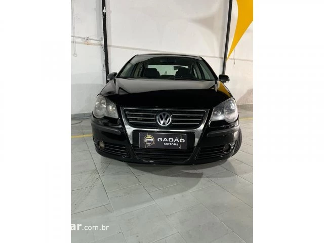 POLO SEDAN - 1.6 MI 8V 4P MANUAL