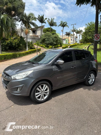 HYUNDAI IX35 2.0 16V