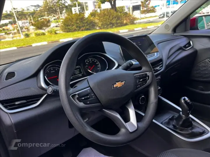 ONIX 1.0 Turbo Plus LT