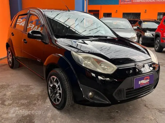 FIESTA HATCH - 1.6 MPI HATCH 8V 4P MANUAL