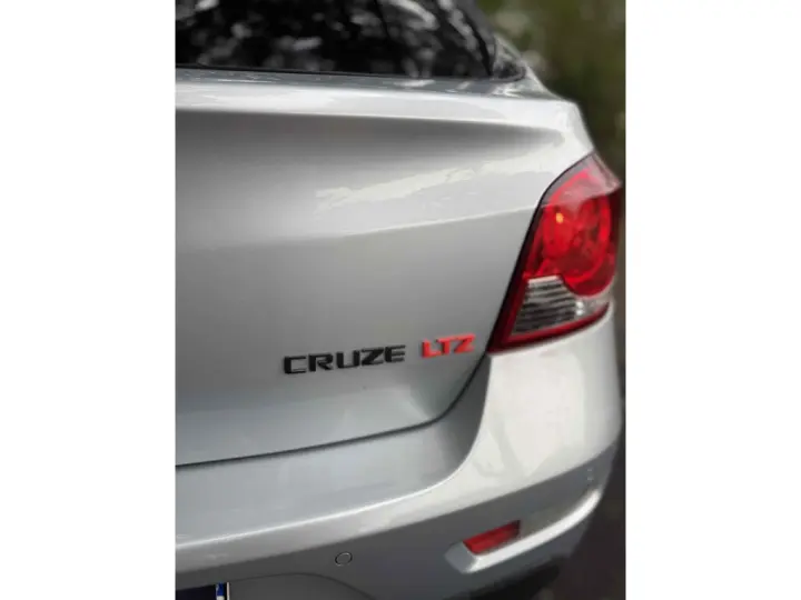 CRUZE 1.8 LTZ 16V FLEX 4P AUTOMÁTICO