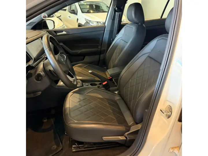 VIRTUS 1.4 250 TSI EXCLUSIVE AUTOMÁTICO