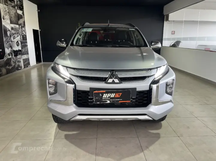 L200 TRITON 2.4 16V Turbo Sport HPE CD 4X4