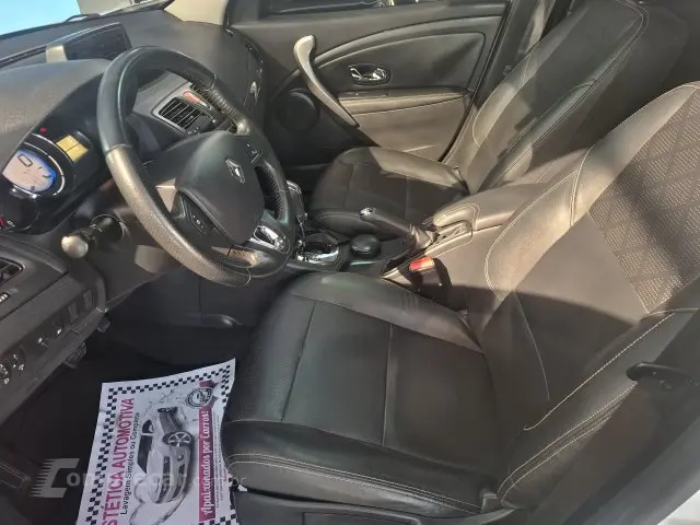 FLUENCE - 2.0 DYNAMIQUE PLUS 16V 4P AUTOMÁTICO