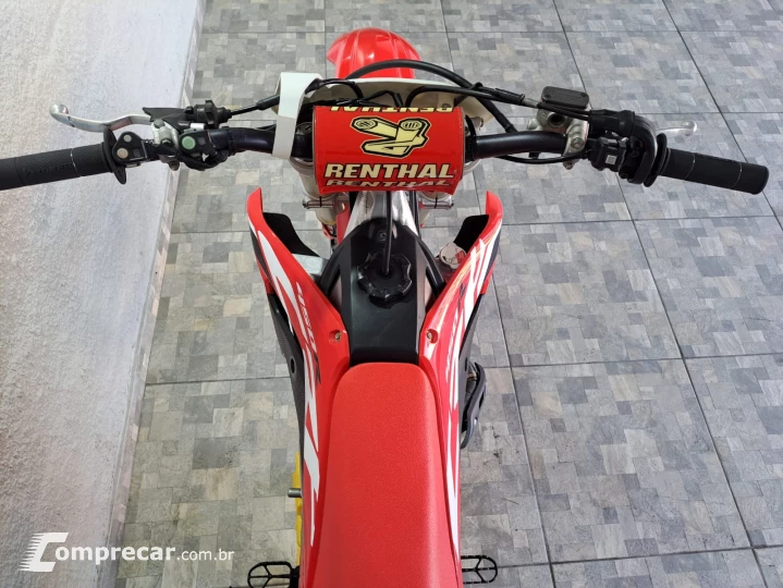 CRF 450 R